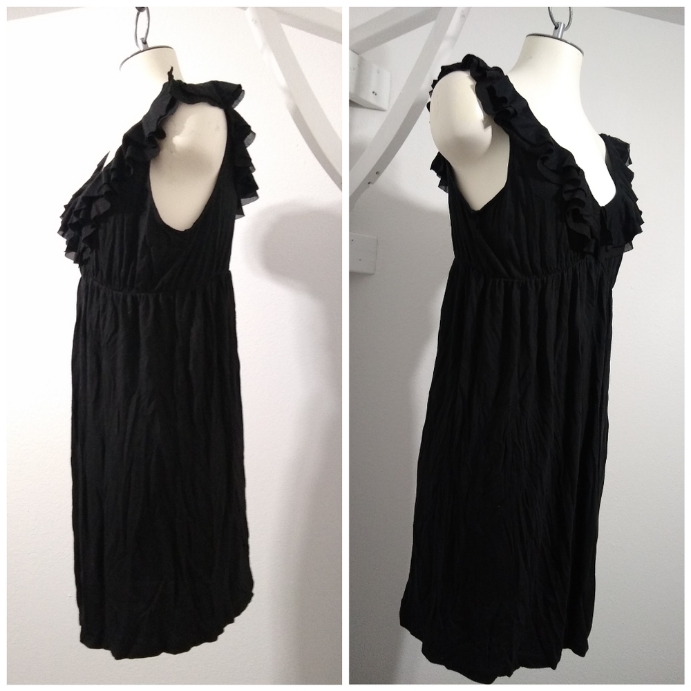 Elle Women Black Dress V-neck size M elastic waist